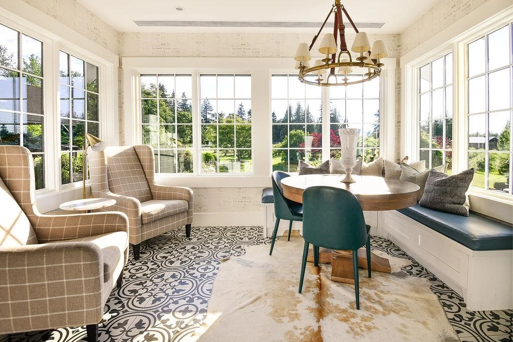 Dining Area Photo of 25125 72 Avenue, Langley, BC