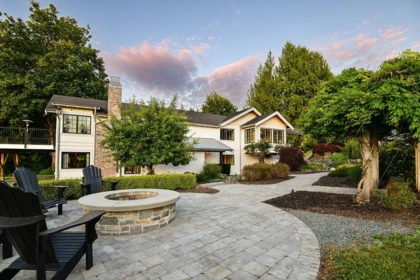 Garden / Landscaping Photo of 25125 72 Avenue, Langley, BC