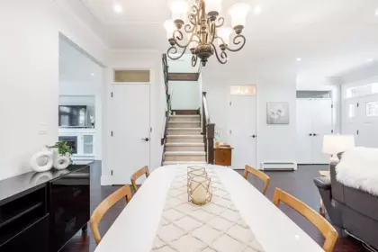 Kitchen Island Photo of 20958 80a Avenue, Langley, BC