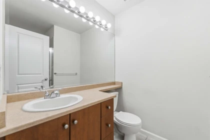 Hot Tub / Spa Photo of 421 15385 101a Avenue, Surrey, BC