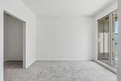 Staircase Photo of 421 15385 101a Avenue, Surrey, BC