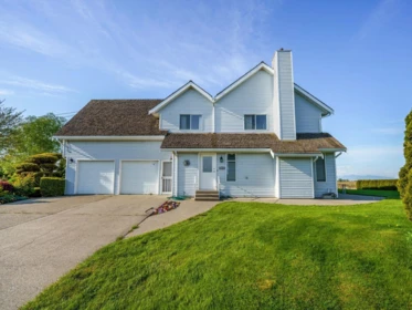 2300 56 Street, Tsawwassen, BC, Tsawwassen — Single Family Residence for sale