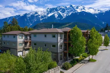 Office / Den Photo of 7 7450 Prospect Street, Pemberton, BC