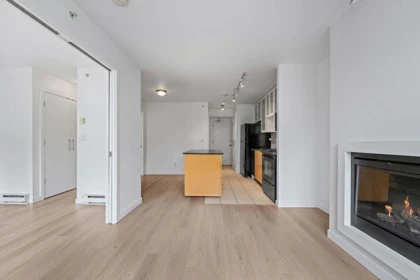 Loft / Bonus Room Photo of 509 1225 Richards Street, Vancouver, BC