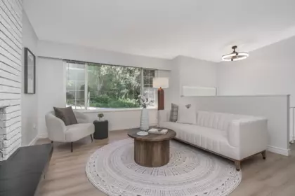 Breakfast Nook Photo of 11291 Regal Drive, Surrey, BC