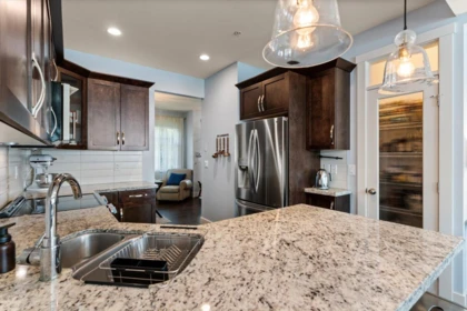 Breakfast Nook Photo of 6 35298 Marshall Road, Abbotsford, BC