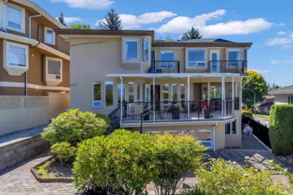Hot Tub / Spa Photo of 7173 Ridgeview Drive, Burnaby, BC