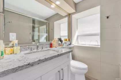 Laundry Room Photo of 7173 Ridgeview Drive, Burnaby, BC