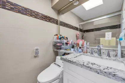 Mudroom Photo of 7173 Ridgeview Drive, Burnaby, BC