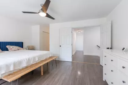 Basement Recreation Room Photo of 18485 66 Avenue, Surrey, BC