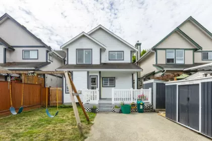 Community Amenities Photo (Clubhouse) of 18485 66 Avenue, Surrey, BC