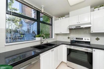 307 588 W 45th Avenue, Vancouver, BC, Vancouver — Apartment/Condo for sale