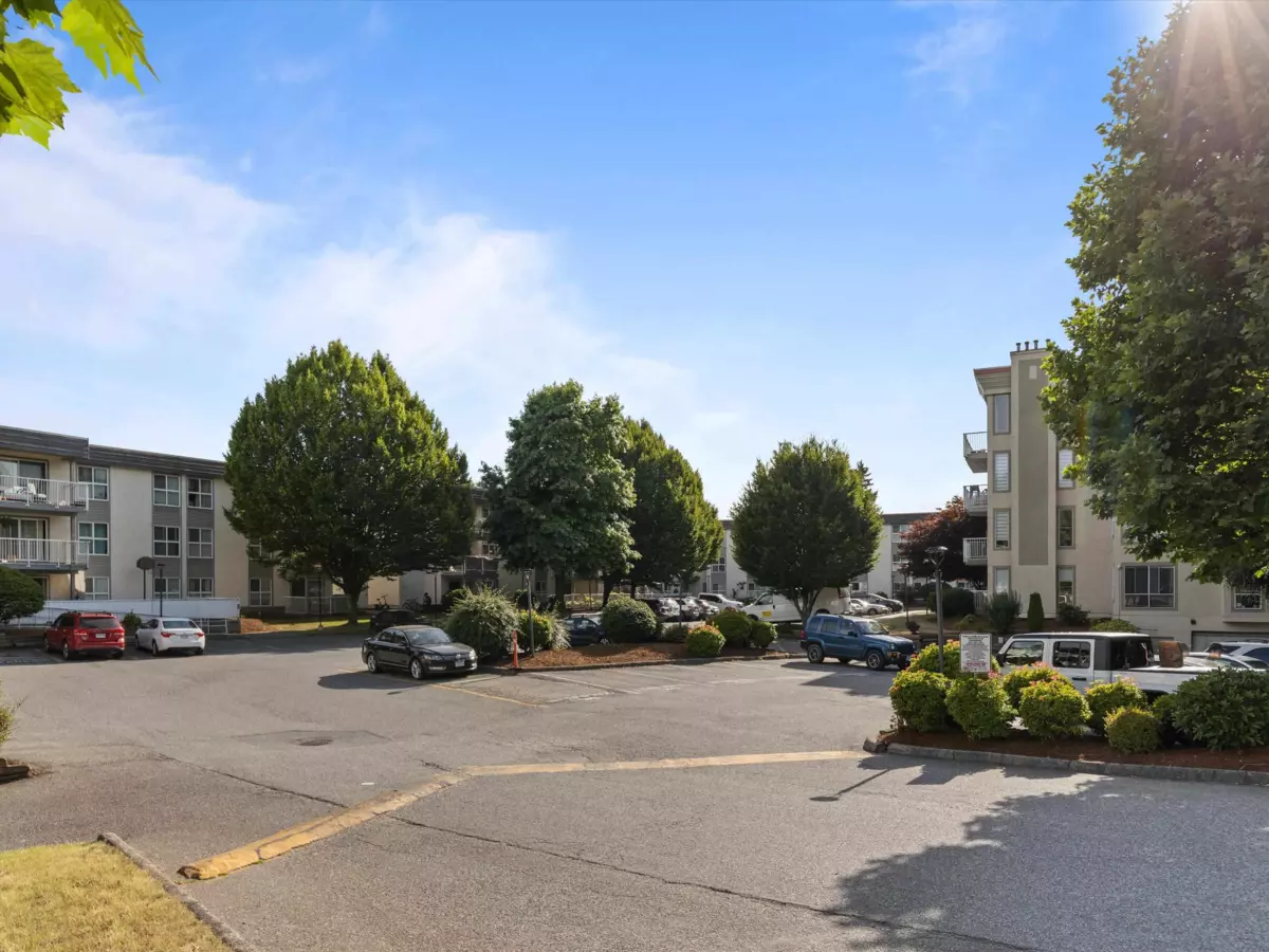 Exterior Rear Photo of 319 32850 George Ferguson Way, Abbotsford, BC