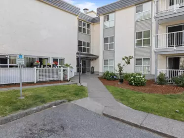 319 32850 George Ferguson Way, Abbotsford, BC, Abbotsford — Apartment/Condo for sale