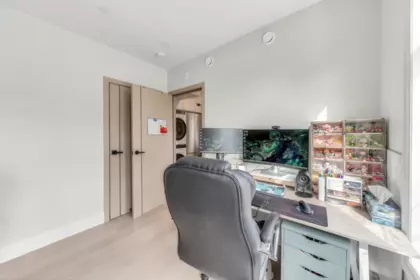 Kitchen Island Photo of 7709 Granville Street, Vancouver, BC