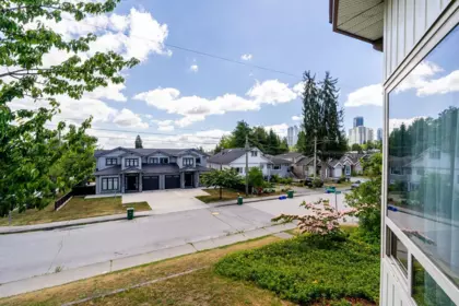 Kitchen Photo of 5089 Inman Avenue, Burnaby, BC