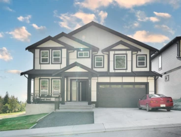 8561 Forest Gate Drive, Chilliwack, BC, Chilliwack — Single Family Residence for sale