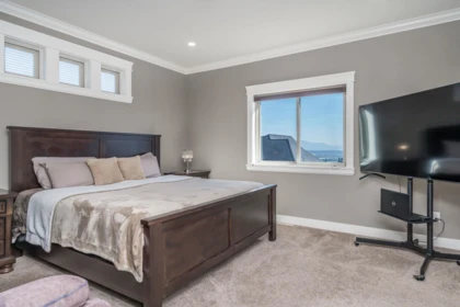 Basement Recreation Room Photo of 33802 Kettley Place, Mission, BC