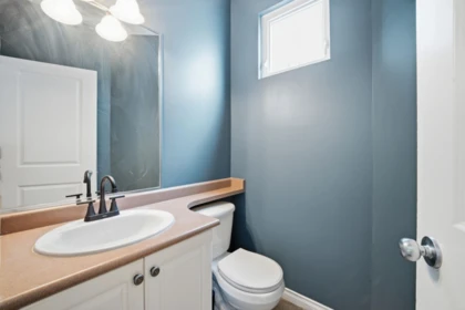Guest Bathroom Photo of 5 20582 67 Avenue, Langley, BC