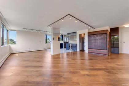 Kitchen Photo of 306 2445 W 3rd Avenue, Vancouver, BC