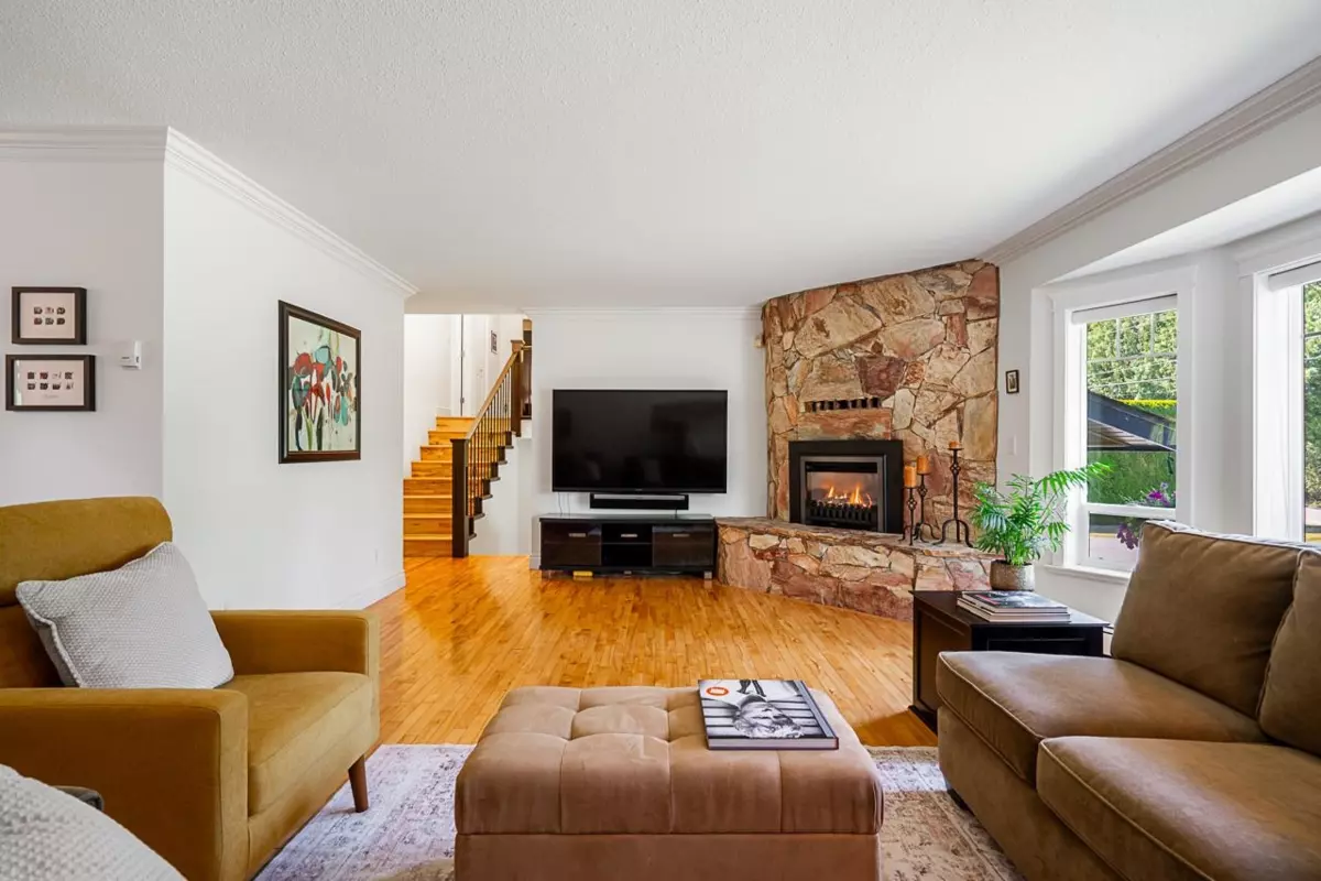 Dining Area Photo of 24762 58a Avenue, Langley, BC