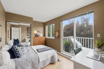 Breakfast Nook Photo of 12 1949 W 8th Avenue, Vancouver, BC