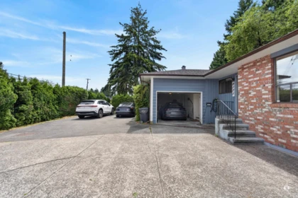 Fitness Center Photo Near 9171 No. 4 Road, Richmond, BC