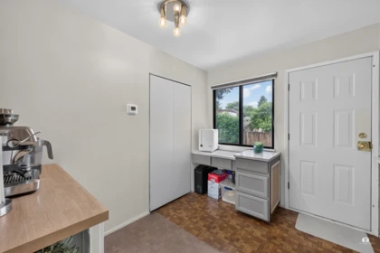 Hallway Photo of 9171 No. 4 Road, Richmond, BC