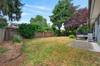 Hot Tub / Spa Photo of 9171 No. 4 Road, Richmond, BC