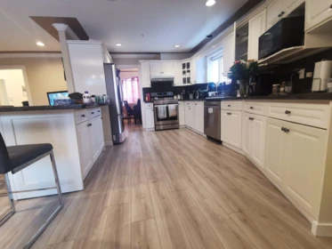 Breakfast Nook Photo of 6641 123 Street, Surrey, BC