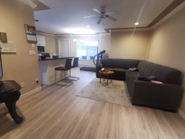 Kitchen Photo of 6641 123 Street, Surrey, BC