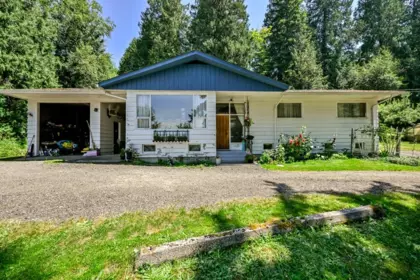 Breakfast Nook Photo of 25050 Morrisette Place, Maple Ridge, BC
