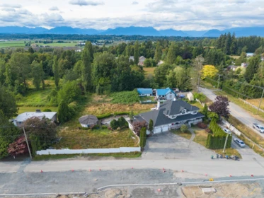 18377 74 Avenue, Surrey, BC, Surrey — Single Family Residence for sale