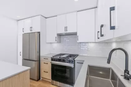 Kitchen Island Photo of 315 27218 Aldergrove Town Centre Drive, Langley, BC