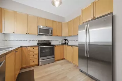19 621 Langside Avenue, Coquitlam, BC, Coquitlam — Townhouse for sale