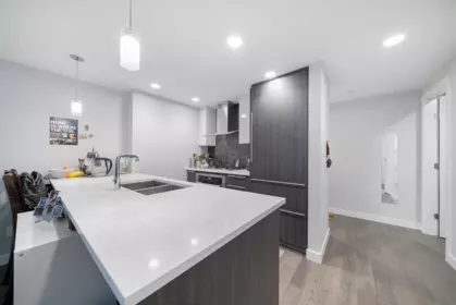 402 5033 Cambie Street, Vancouver, BC, Vancouver — Apartment/Condo for sale