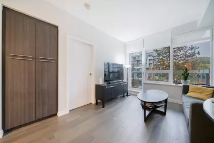 Kitchen Island Photo of 402 5033 Cambie Street, Vancouver, BC
