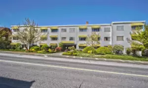 211 2469 Cornwall Avenue, Vancouver, BC