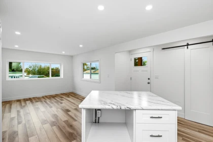 Guest Bathroom Photo of 10 34519 Lougheed Highway, Mission, BC