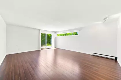 Powder Room Photo of 338-342 St. Georges Avenue, North Vancouver, BC