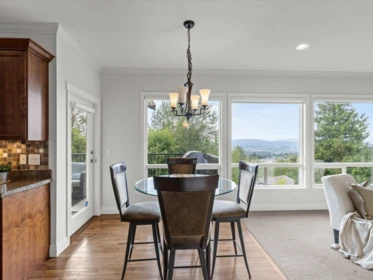 Breakfast Nook Photo of 3526 Bassano Terrace, Abbotsford, BC