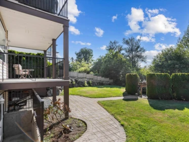 Garden / Landscaping Photo of 3526 Bassano Terrace, Abbotsford, BC