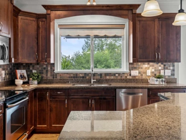 Kitchen Photo of 3526 Bassano Terrace, Abbotsford, BC