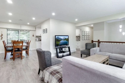 3762 Wellington Street, Port Coquitlam, BC, Port Coquitlam — Single Family Residence for sale