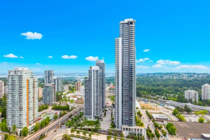 1604 3833 Evergreen Place, Burnaby, BC, Burnaby — Apartment/Condo for sale