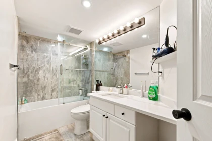 Laundry Room Photo of 210 7171 121 Street, Surrey, BC