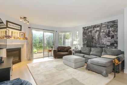 102 16335 14 Avenue, Surrey, BC, Surrey — Townhouse for sale