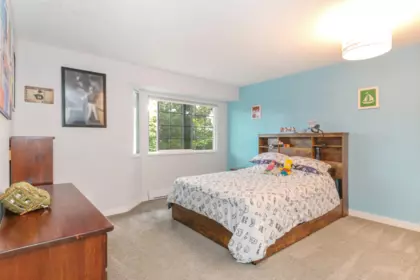 Mudroom Photo of 102 16335 14 Avenue, Surrey, BC
