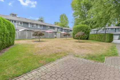 Neighborhood Park Photo Near 102 16335 14 Avenue, Surrey, BC
