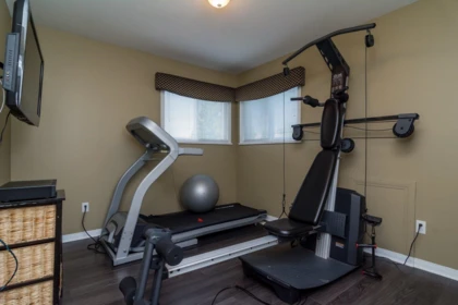 Powder Room Photo of 6459 184 Street, Surrey, BC